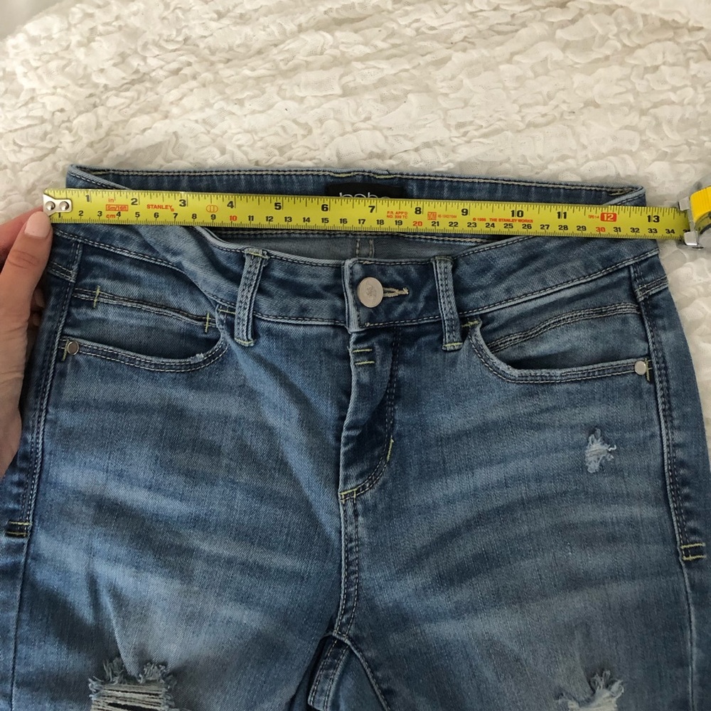 Ripped Skinny Jeans - Picture 4 of 4
